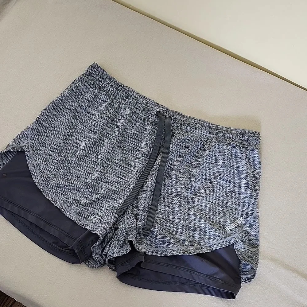 Reebok Women's Gray and White Athletic Shorts with Compression Lining Size Large